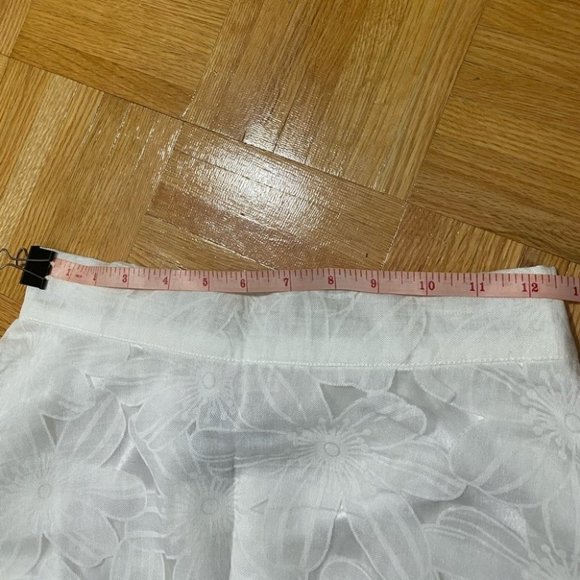 Suzy Shier Floral Sheer Skirt **MINT CONDITION** - Picture 7 of 7